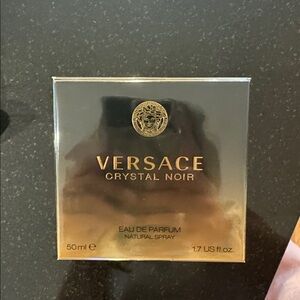 NEW Versace Crystal Noir Eau De Parfume 50ml